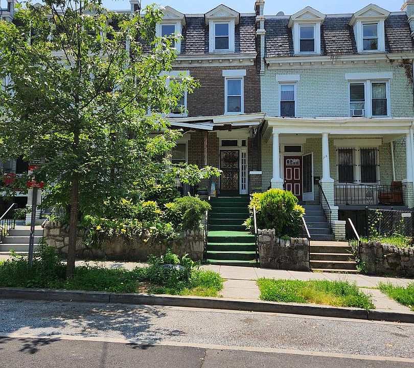 1st image of 1116 Allison St NW