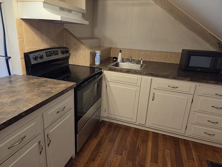 5 Orchard Cir #G — Photo 12