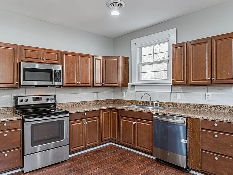 2822 Q St — Photo 26