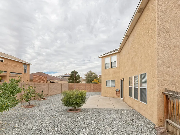 6900 Poppy Pl NW — Photo 10