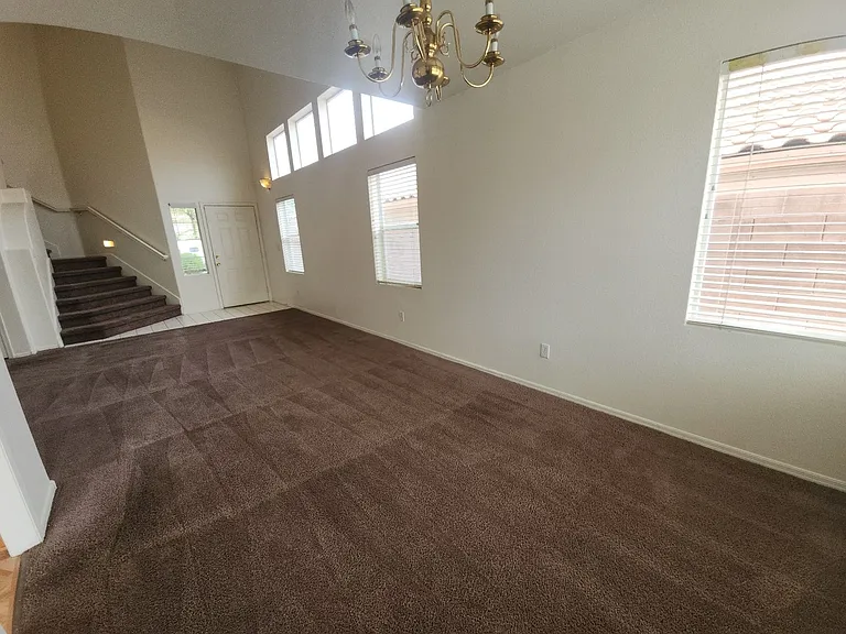 9907 Sparrow Ridge Ave — Photo 6