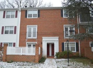2848 S Wakefield St #B, Arlington, VA 22206
