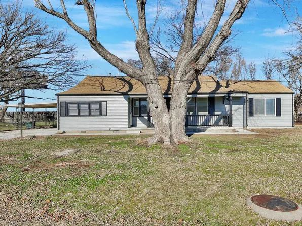 1610 E 39th St N, Wichita, KS 67219