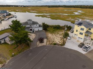 733 Twin Lakes Blvd, Little Egg Harbor, NJ 08087