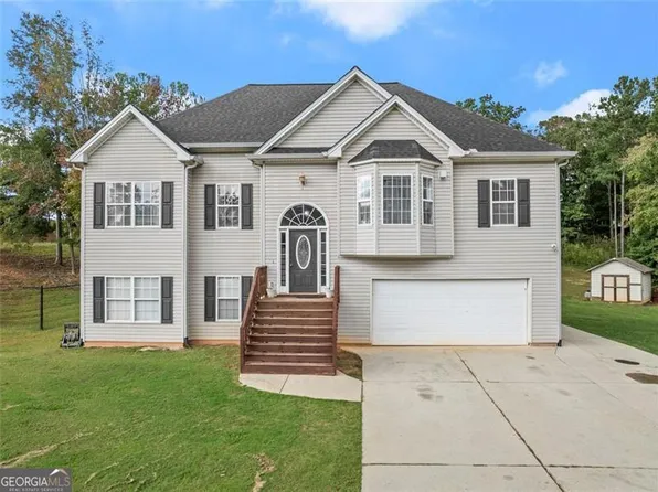 3376 E Vale Cir, Gainesville, GA 30507