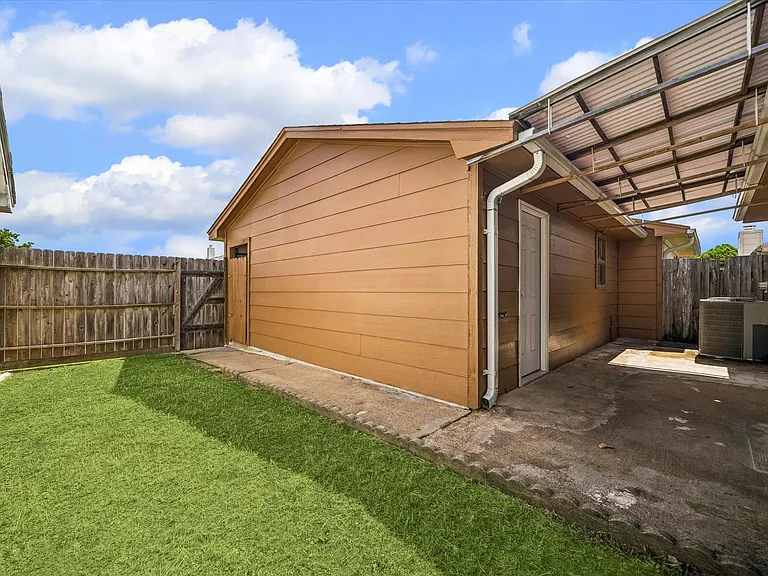 6407 S Briar Bayou Dr — Photo 12