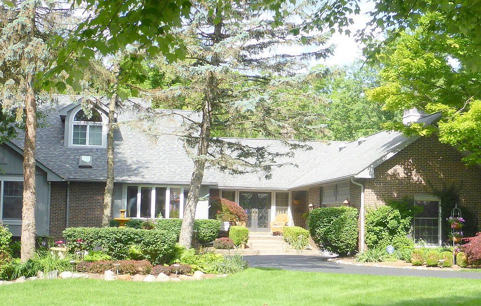 1st image of 9245 Northampton Dr