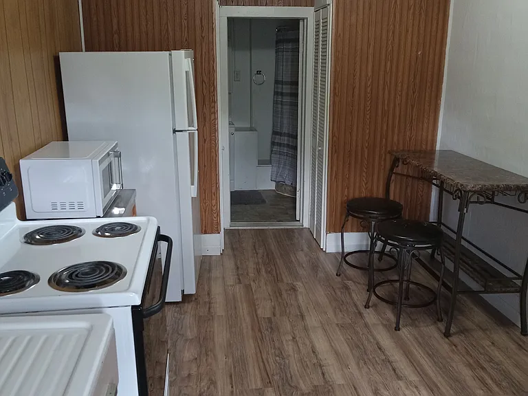 72 Forest Hills Dr — Photo 3
