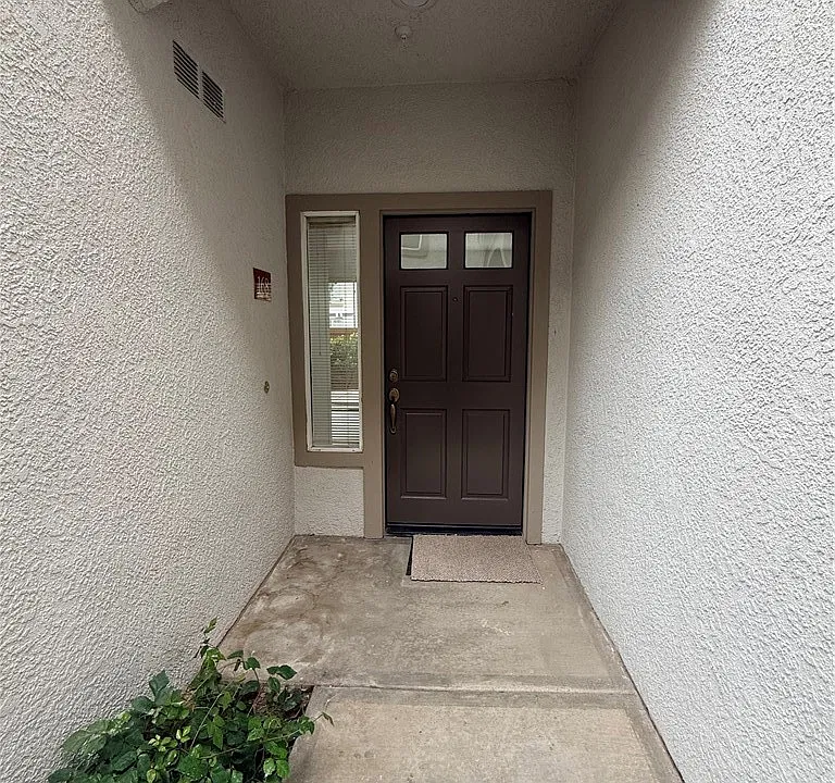 168 California Ct