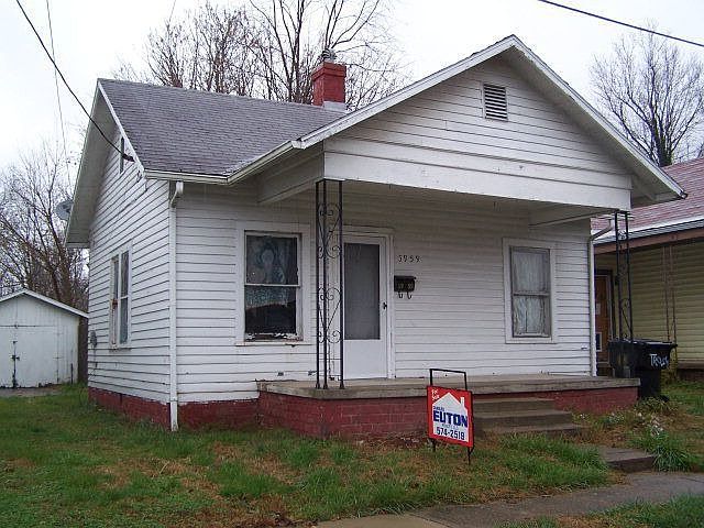 1st image of 5959 Woodland Ave