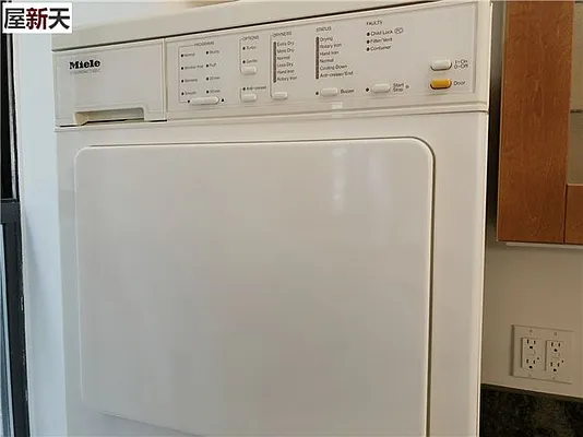 Rented by Chase Global Realty Corp | media 21