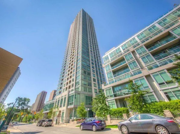 120 Homewood Ave #2307, Toronto, ON M4Y 2J3