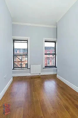 Rented by REAL New York | media 21