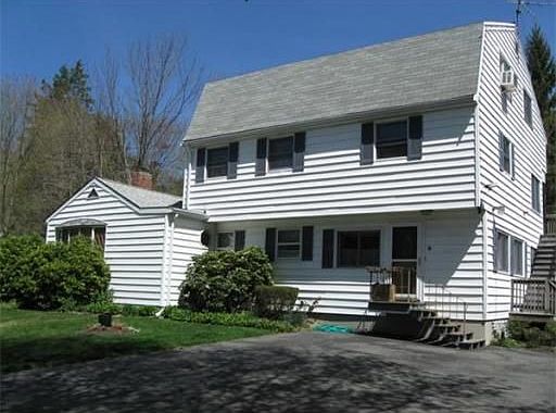 1st image of 6 Driscoll Cir