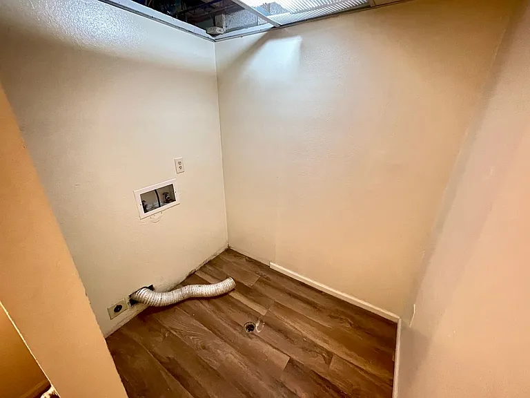 1907 Buena Vista Pl — Photo 25