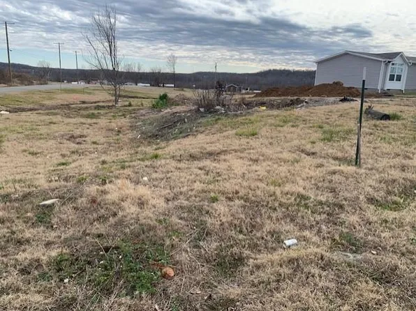 514 E Keigan St, Dawson Springs, KY 42408