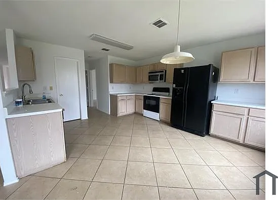 3883 Steeplechase Dr — Photo 6