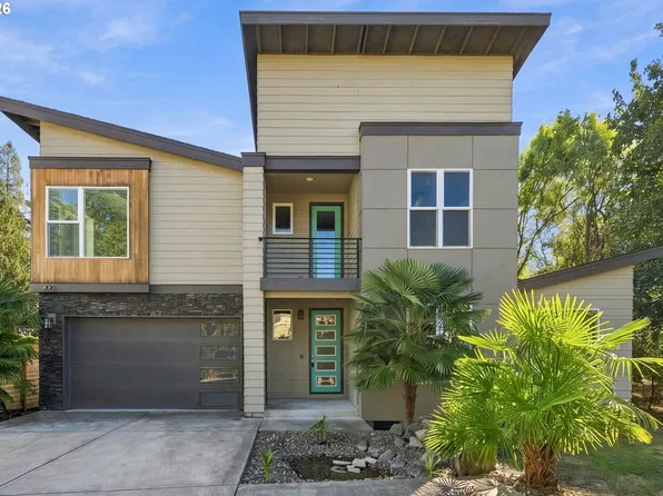 202 NW Quail Gardens Pl, Hillsboro, OR 97124