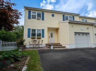 1 Fieldstone Blvd, Wappingers Falls, NY 12590