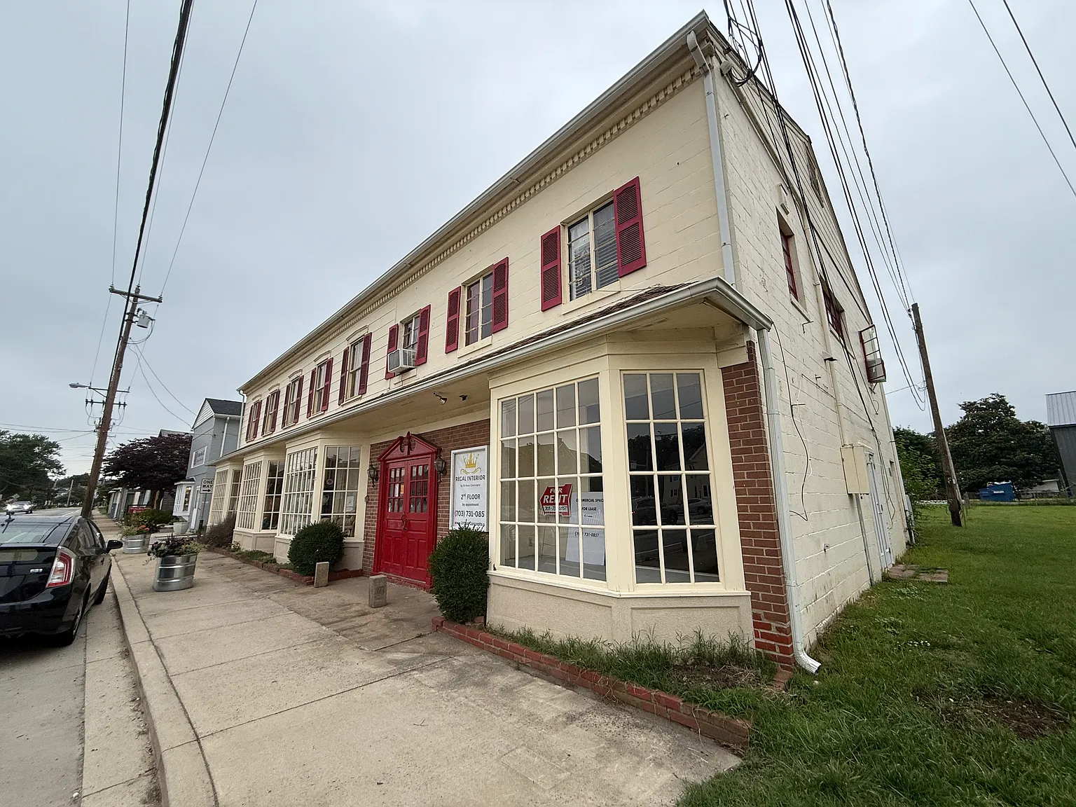 102 N Main St #202 photo 1