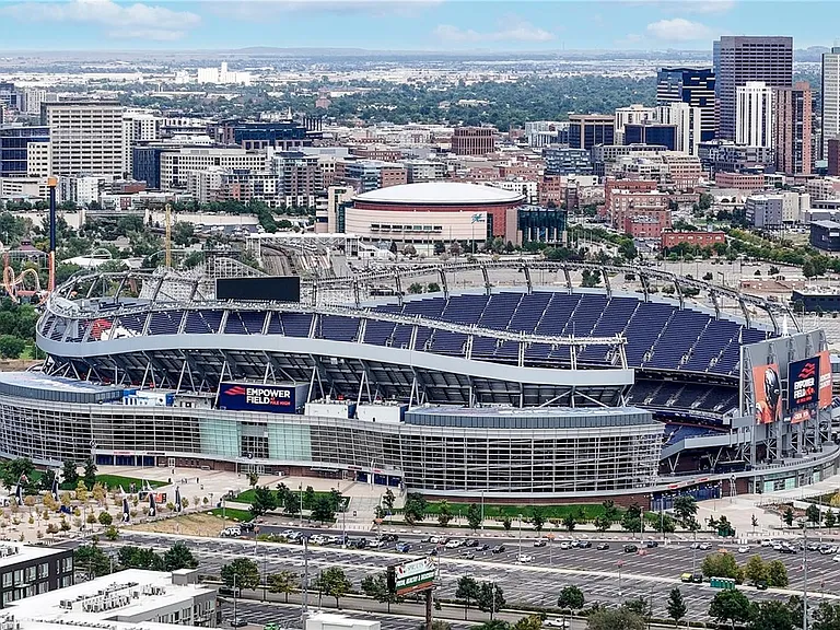 1381 Osceola St — Photo 37