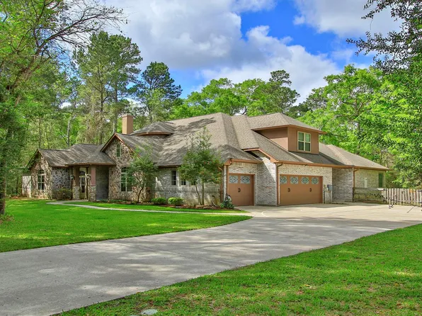 28007 Hickory Ct, Magnolia, TX 77355