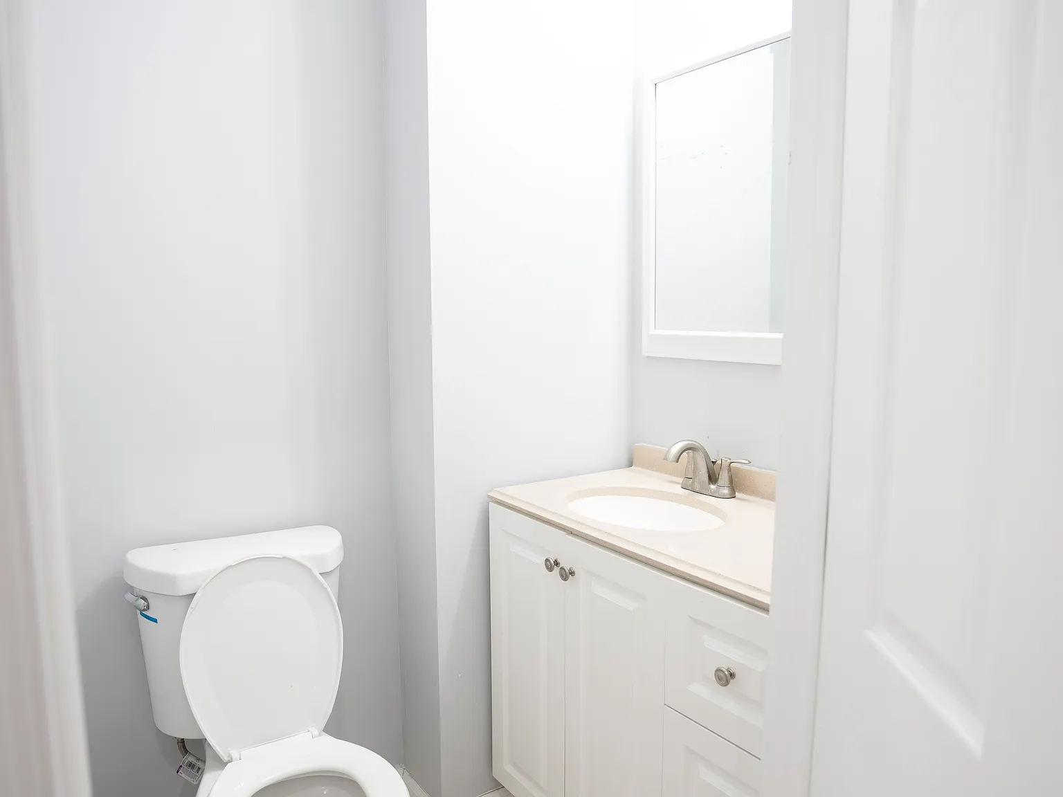 3 bed, 1.5 bath, $1,500 — Photo 3