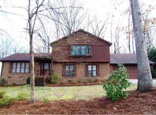 817 Faulkner Pl, Raleigh, NC 27609