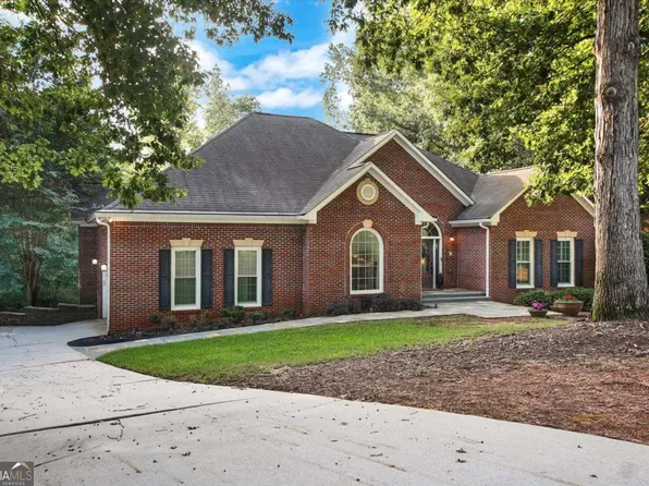 8080 Lakemont Close, McDonough, GA 30253