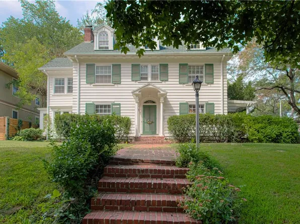 5500 Central St, Kansas City, MO 64113