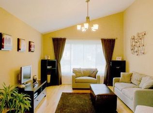 278 N Ridgeland Ave, Elmhurst, IL 60126