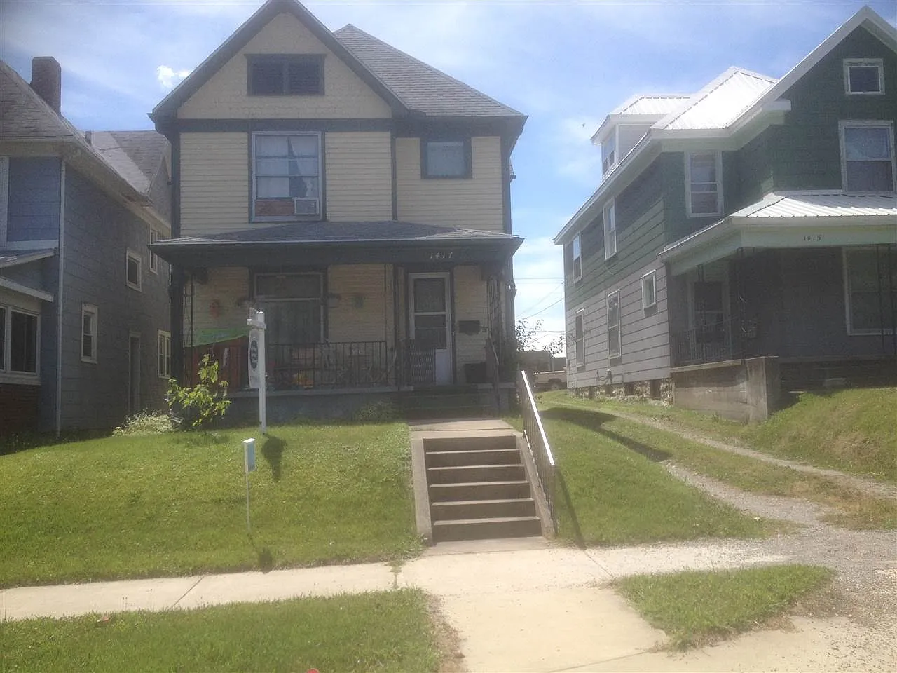1417 E Market St photo 1