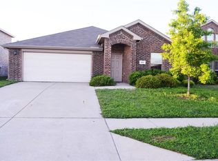 447 Harding Ln, Lavon, TX 75166