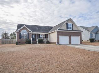 15 Lansing Ct E, Sanford, NC 27332