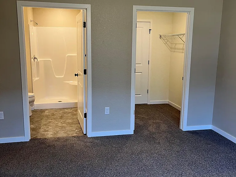 Gateway Place Apartments — Photo 121
