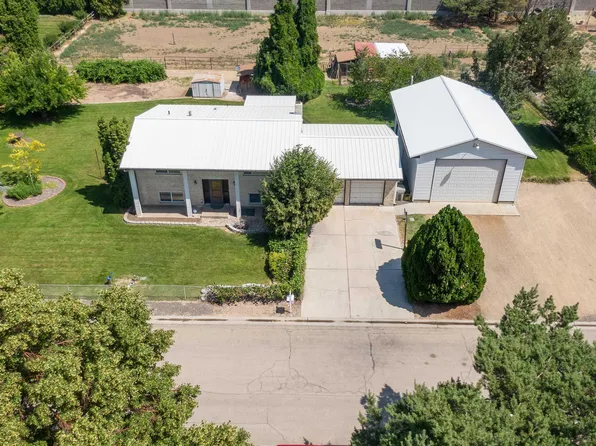 9090 W Teakwood Dr, Boise, ID 83709