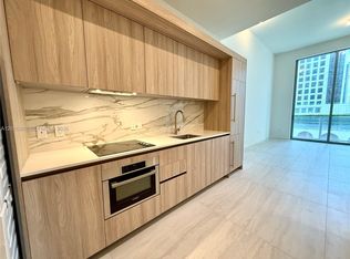 77 SE 5th St #1213, Miami, FL 33131