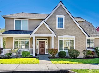 19809 Ash Crest Loop NE, Poulsbo, WA 98370