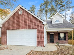 10 Belmont Park Ln, Newnan, GA 30263
