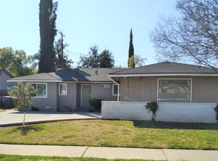 3246 E Hampton Way, Fresno, CA 93726