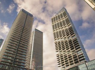 7890 Jane St #PENTHOUSE 10, Vaughan, ON L4K0K9