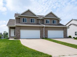 1465 Palisades Dr, Coralville, IA 52241