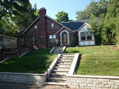 214 Wolcott Rd, Brookline, MA, 02467