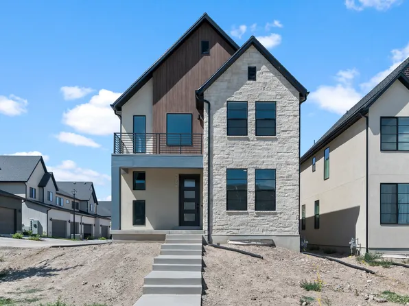 4258 W Waterbury Dr, Lehi, UT 84048