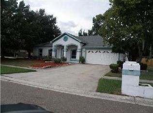 3819 Polumbo Dr, Valrico, FL 33596