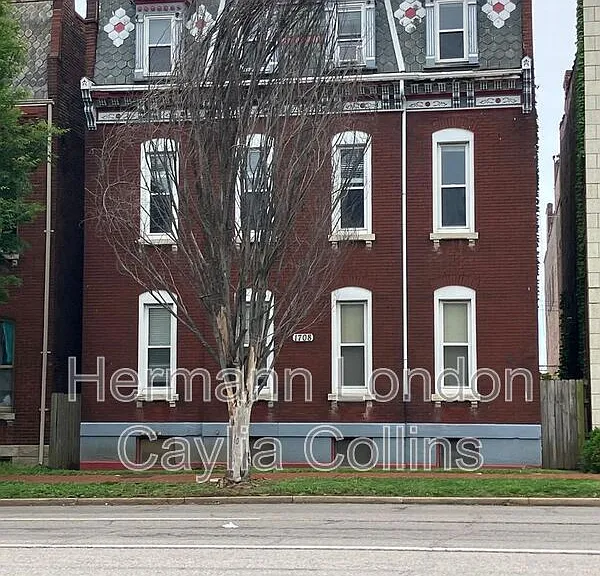 1708 S Tucker Blvd #C — Photo 1