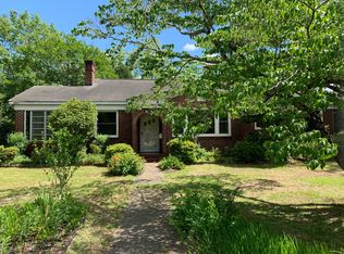 855 Holland Ave, Cayce, SC 29033