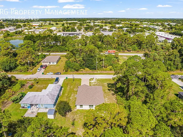 3020 N Lakewood Rd — Photo 12