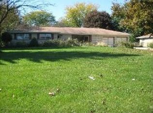 12N248 Randall Rd, Elgin, IL 60123