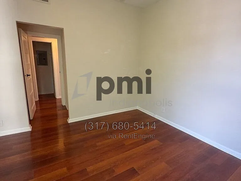 Indy Downtown Colonial Apartments — Photo 102